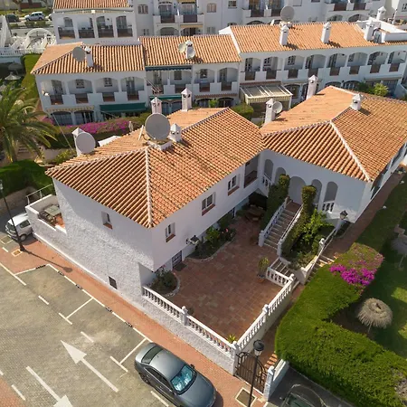 Casa Delily - Verano Azul With Pool