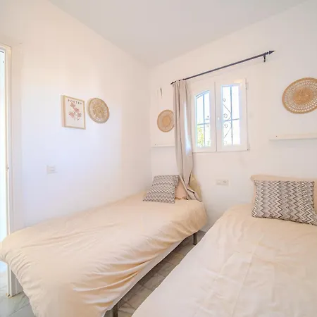 Casa Delily - Verano Azul With Pool نيرخا