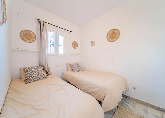 Casa Delily - Verano Azul With Pool 네르하